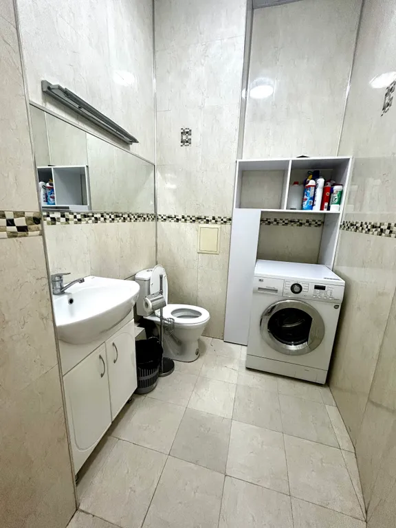 4-комнатная Квартира