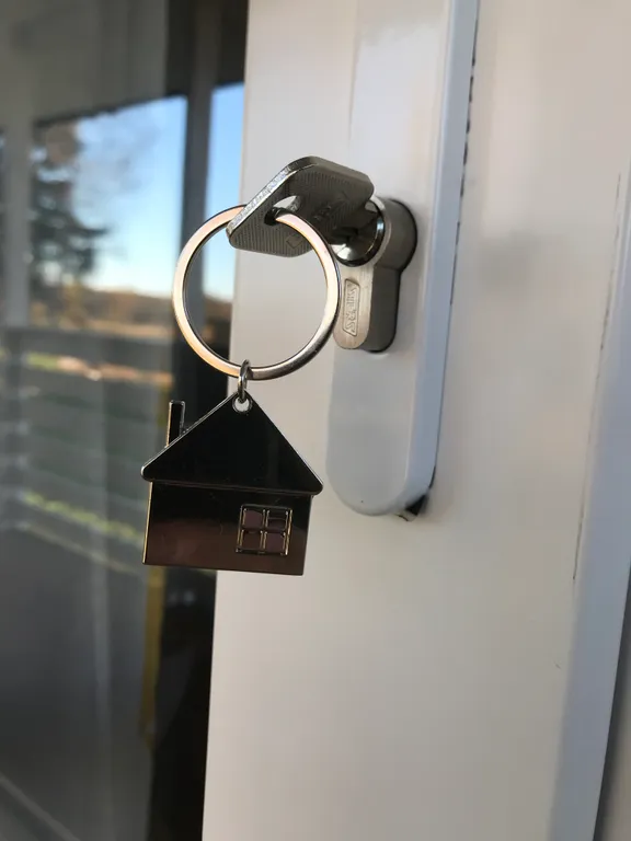 Уютный дом  в окружении природы и пения птиц Зелёная дымка