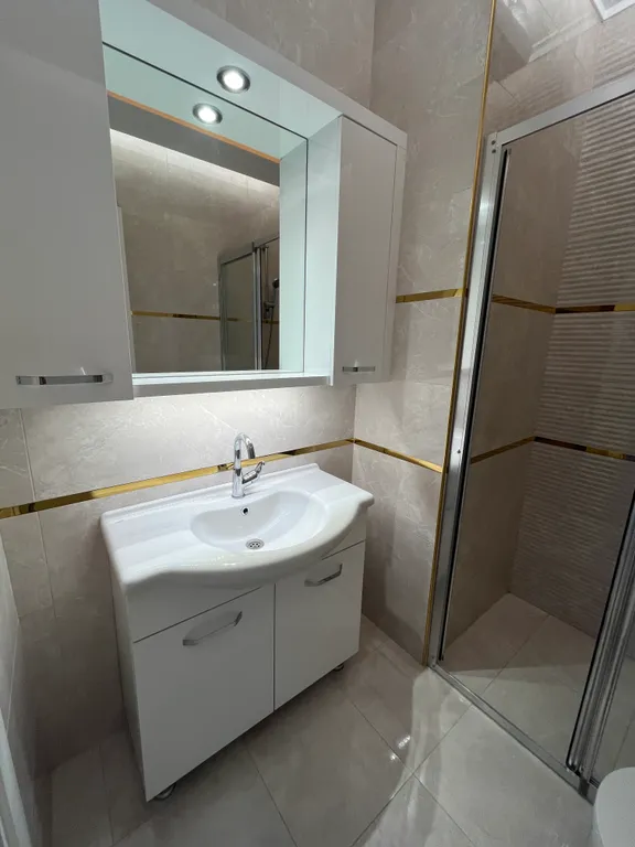 Просторная 2-этажная квартира с видом на море 10 минут от пляжа