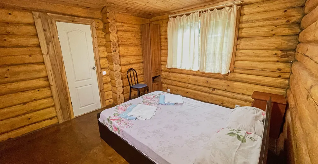 7-комнатный Дом