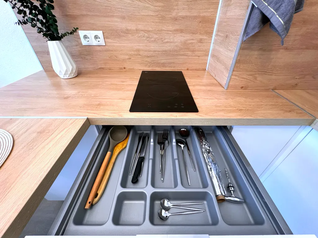 Уютная студия с удобным выездом на трассу М10