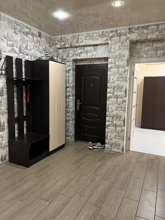 4-комнатная Квартира