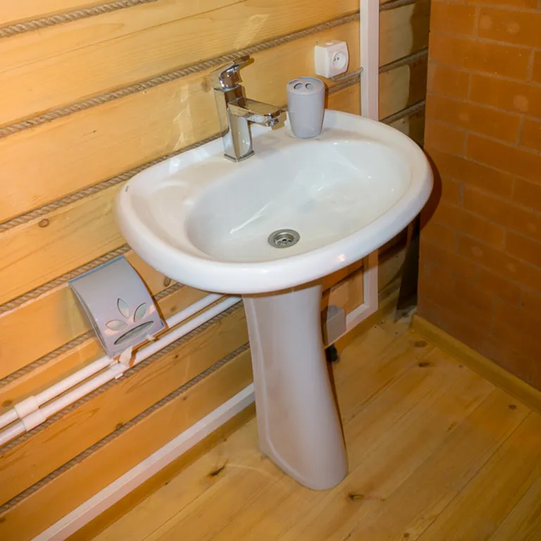 Благоустроенный 2-местный дом с видом на горы