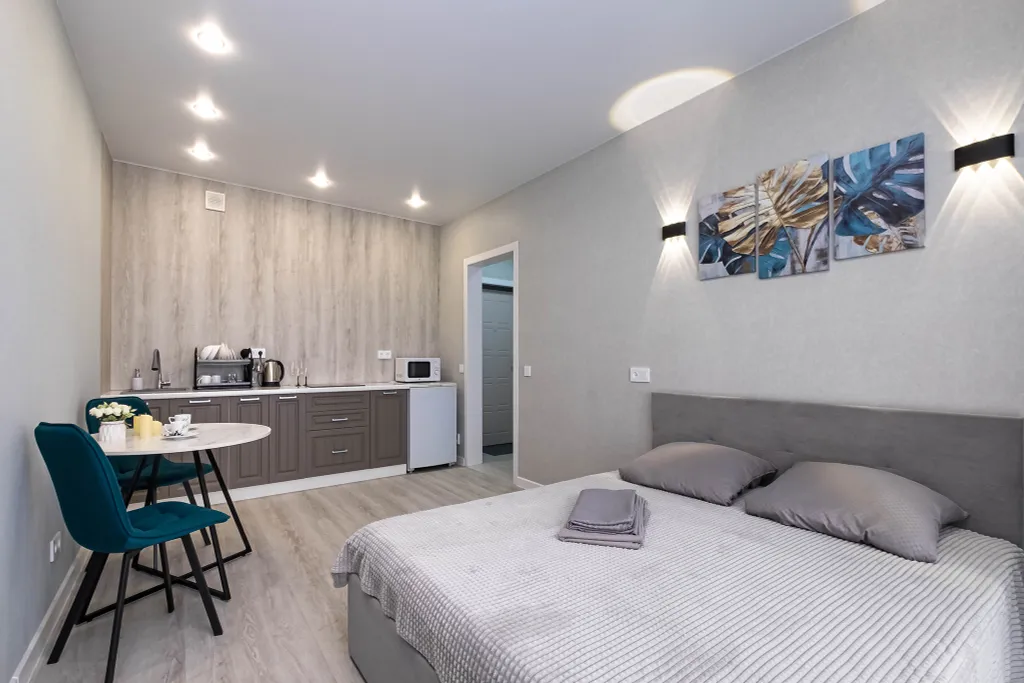 Уютная квартира в 10 минутах от международного аэропорта Толмачево — аренда посуточно в Обь