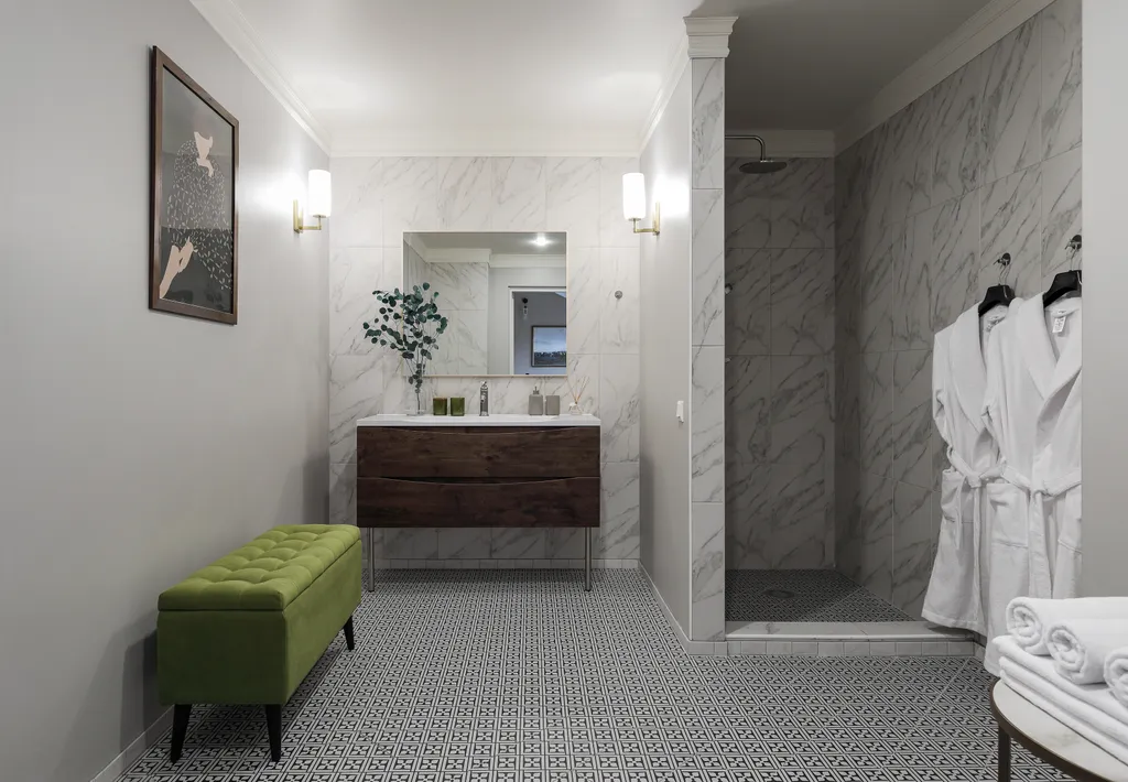 Апартаменты с видом на неву, террасой и бильярдом