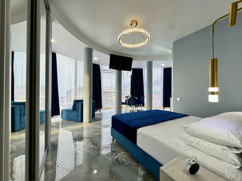 Люкс с панорамным видом на море