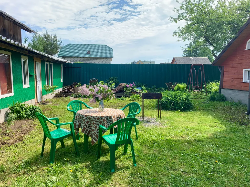 Уютная часть дома для спокойного отдыха рядом с Луговым парком