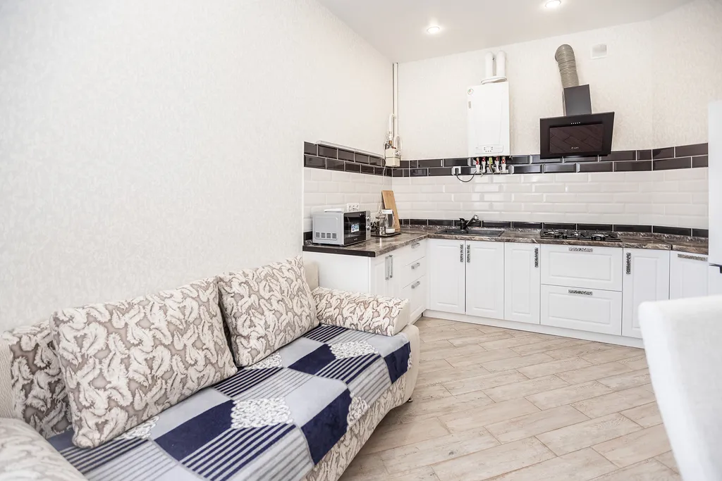 Квартира Квартира в ЖК Изумрудный город на берегу моря с бассейном — Геленджик