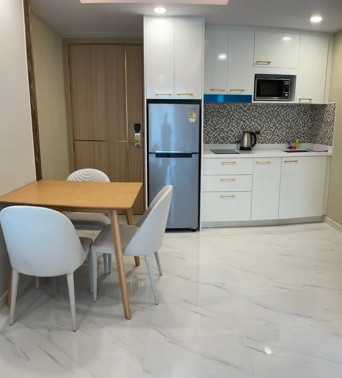 Lotus - Dusit Grand Park 2