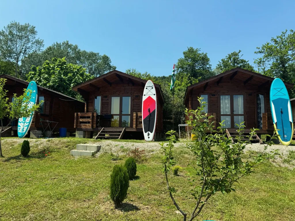 Коттедж 1-комнатный Дом — аренда посуточно в Гудаута