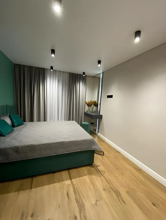 Видовая квартира на 21 этаже с огромным балконом