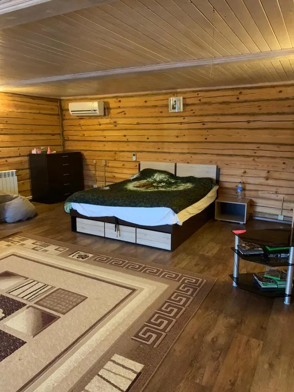 Уютный коттедж на берегу реки Волга