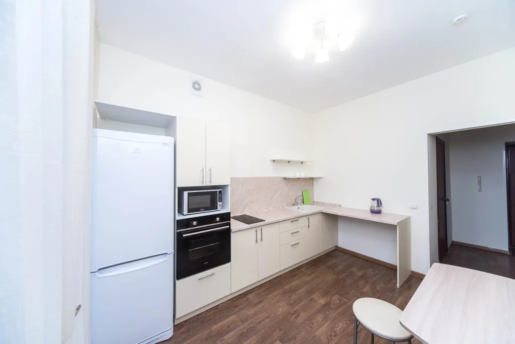 Квартира Квартира возле Клинического центра и Аэрокосмического университета — Красноярск