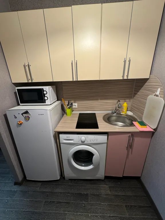 Студия рядом с улицей Ленина