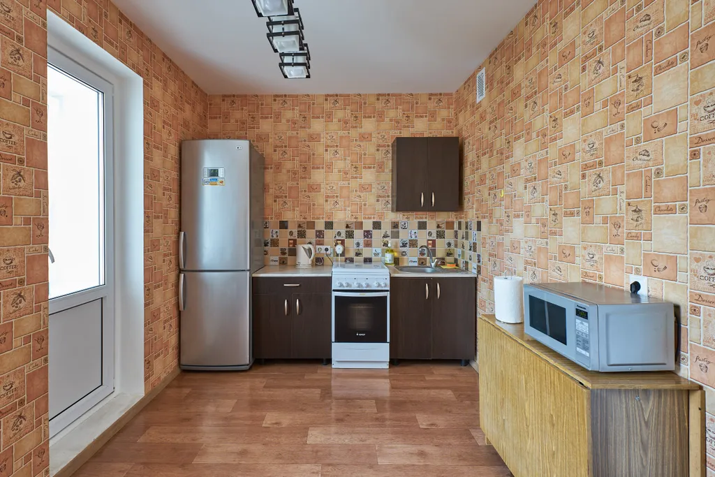 Просторная квартира (метро 5 минут пешком)