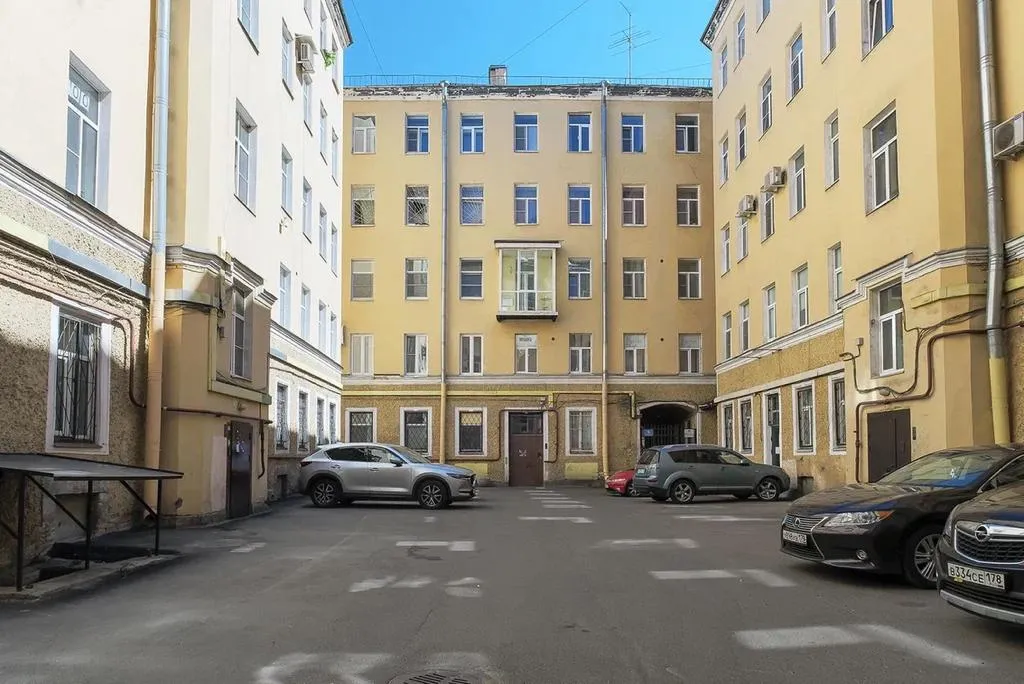 Квартира Прекрасная квартира в центре — Санкт-Петербург