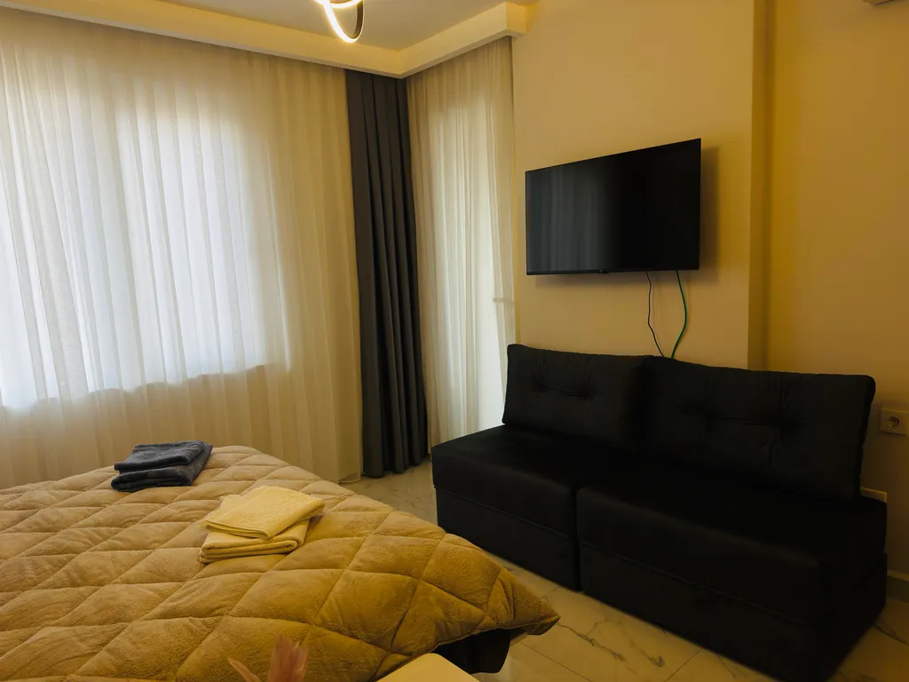 Уютная студия рядом с пляжем Клеопатра