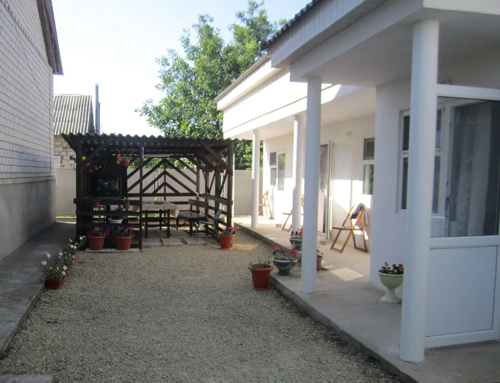 Квартира З-местный эконом — аренда посуточно в Витязево