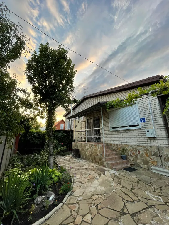 Квартира Уютная квартира для отдыха — Кореновск