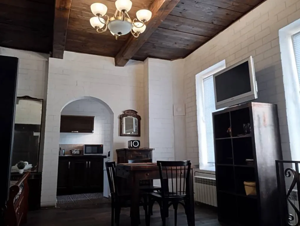 Романтика средневекового замка в центре города