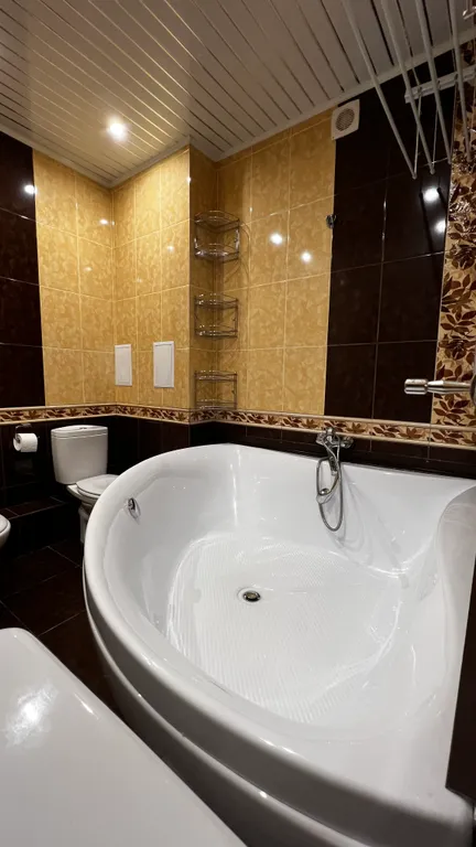 Отличная 2-я квартира в центре