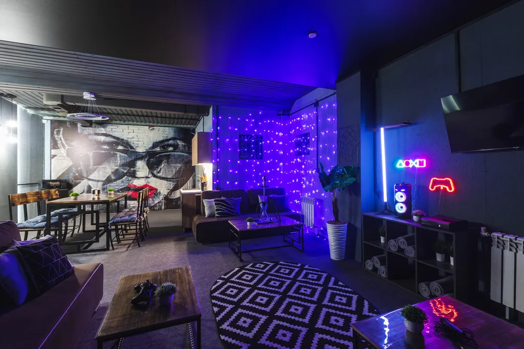 Квартира в стиле Лофт для вечеринки с караоке и x-box