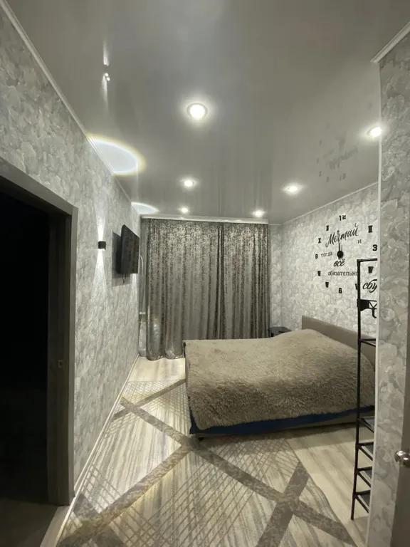 Уютная двухкомнатная квартира — аренда посуточно в Вышний Волочек