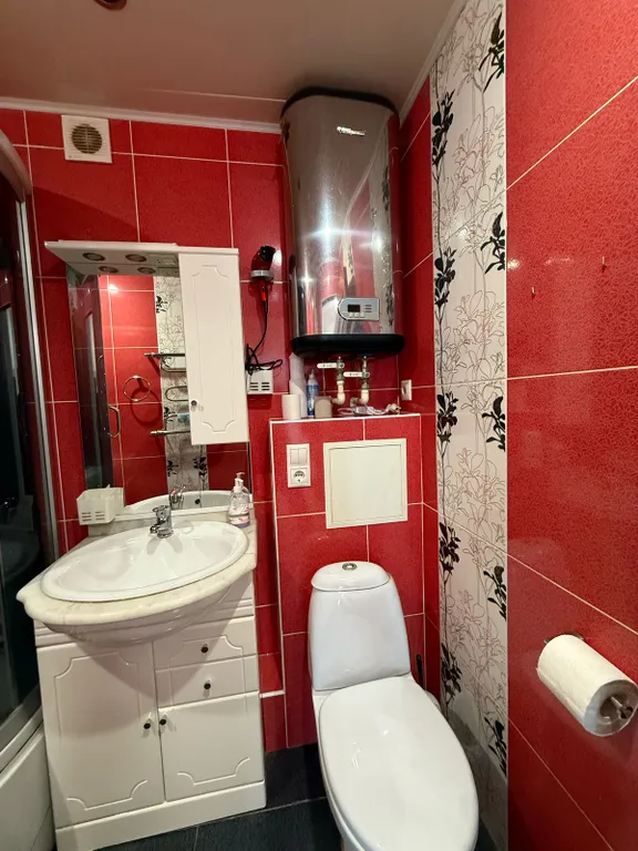 4-комнатная Квартира