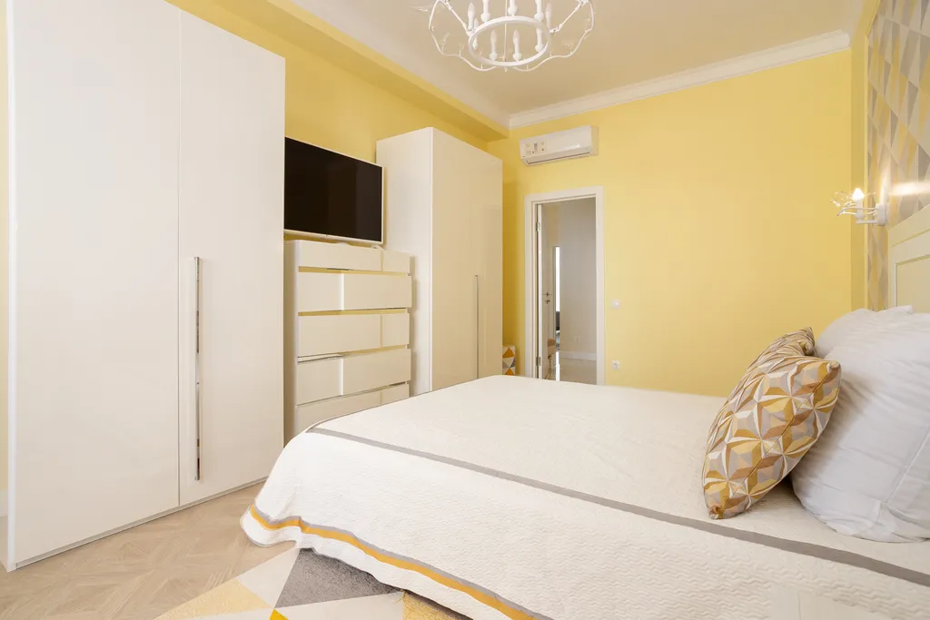 Квартира в вип корпусе, с видом на бассейн и море в ЖК Лазурный берег 2