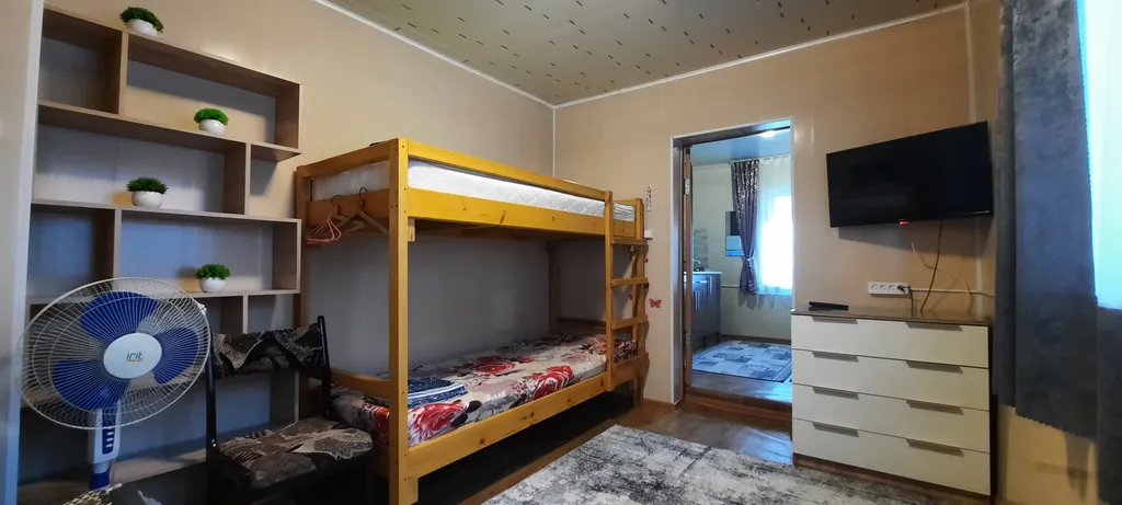 Домик на 4 чел со своей кухней и сан узлом