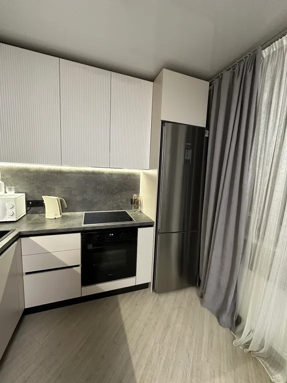 Новая, современная, уютная квартира в тихом районе города.