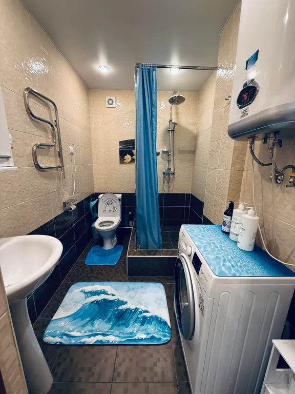 Квартира Квартира Уютная евродвушка с балконом рядом с морем в центре Адлера — Сириус