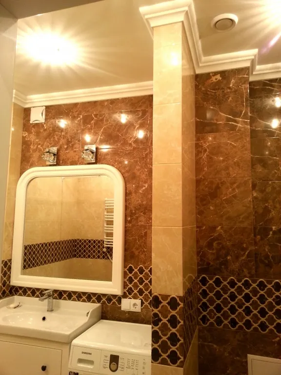 Просторная двухкомнатная квартира в самом центре города