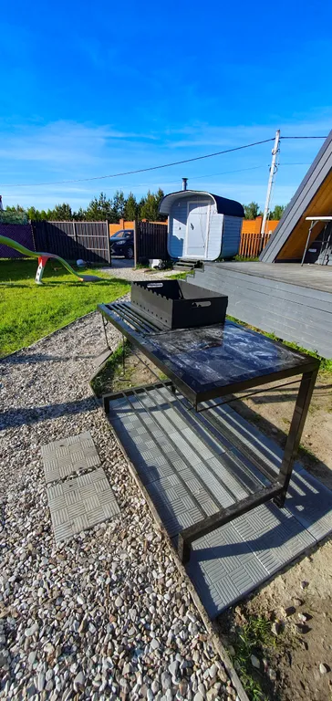 Уютный домик в стиле А-фрейм