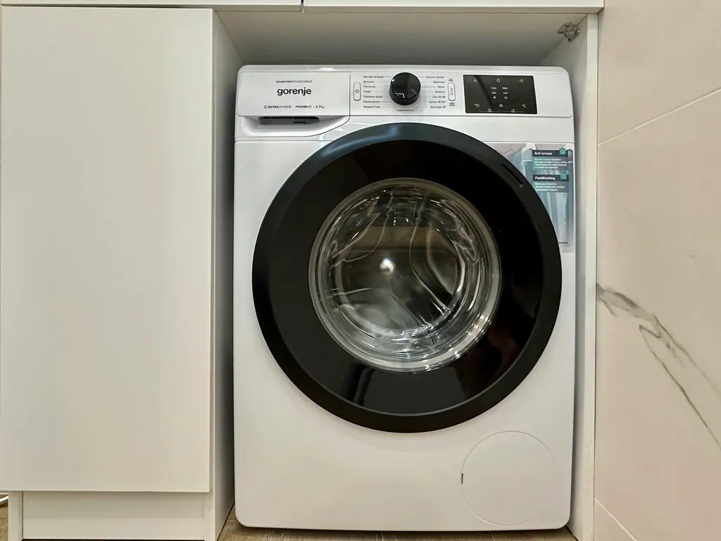 Стильная студия с видом на море и закаты