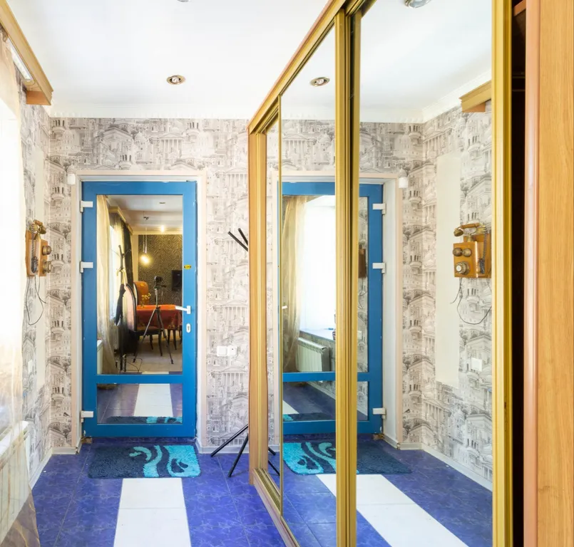 Атмосферная двухуровневая квартира с сауной