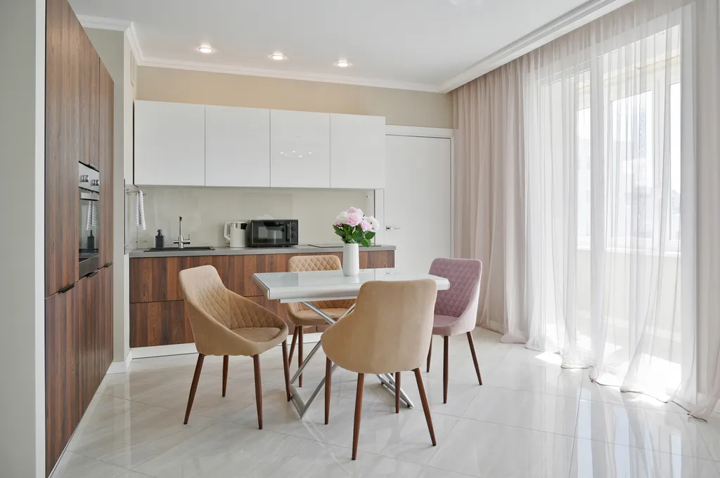 Просторная стильная евро 2-комнатная квартира в центре