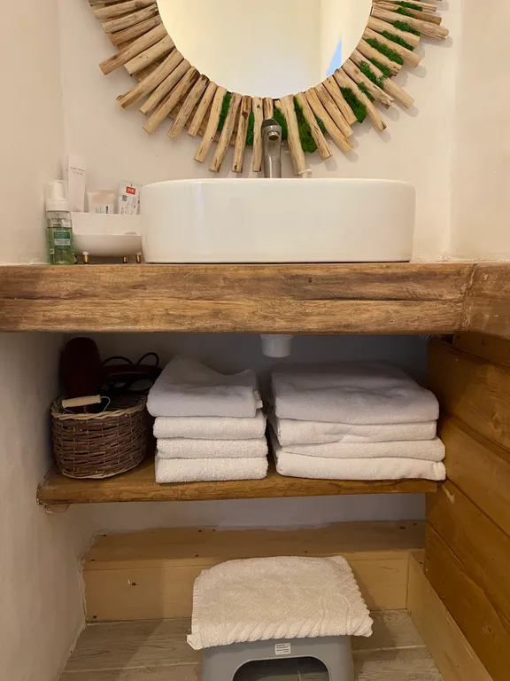 Глиняный домик