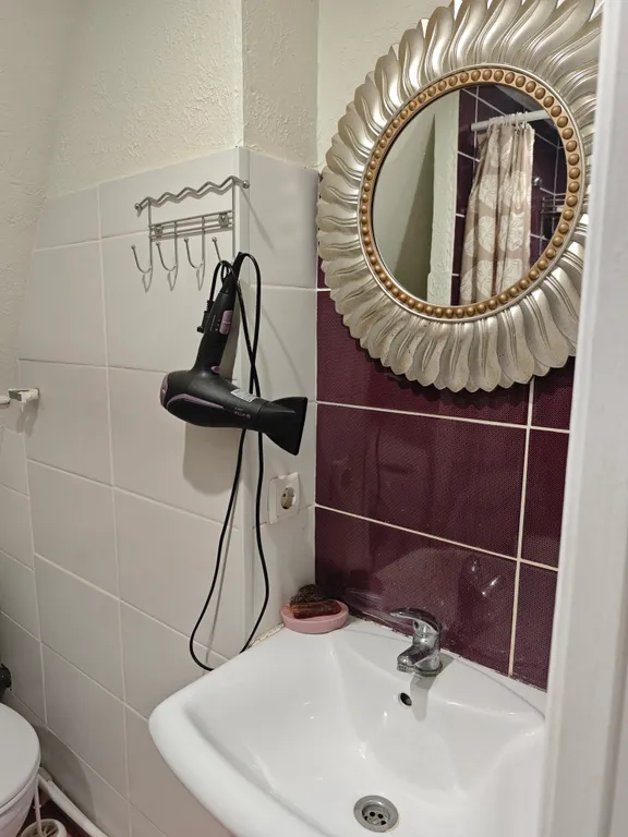 Коттедж Весь 3 этаж частного дома с отдельных входом — Севастополь