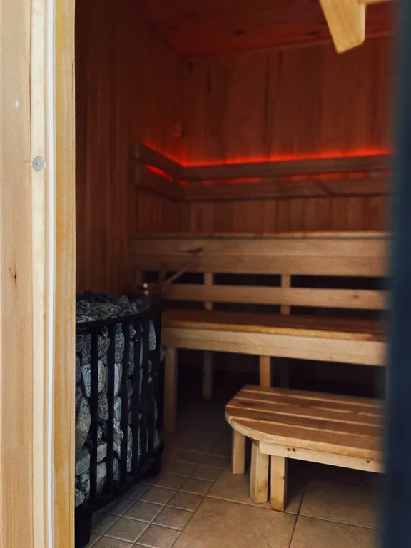 Дом с сауной и купелью с шикарным видом на озеро