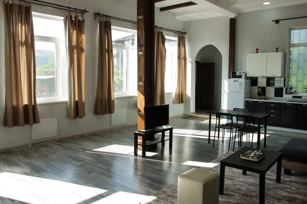 Коттедж Дом отдыха Casa-Colina с видом на море и горы — Сухум