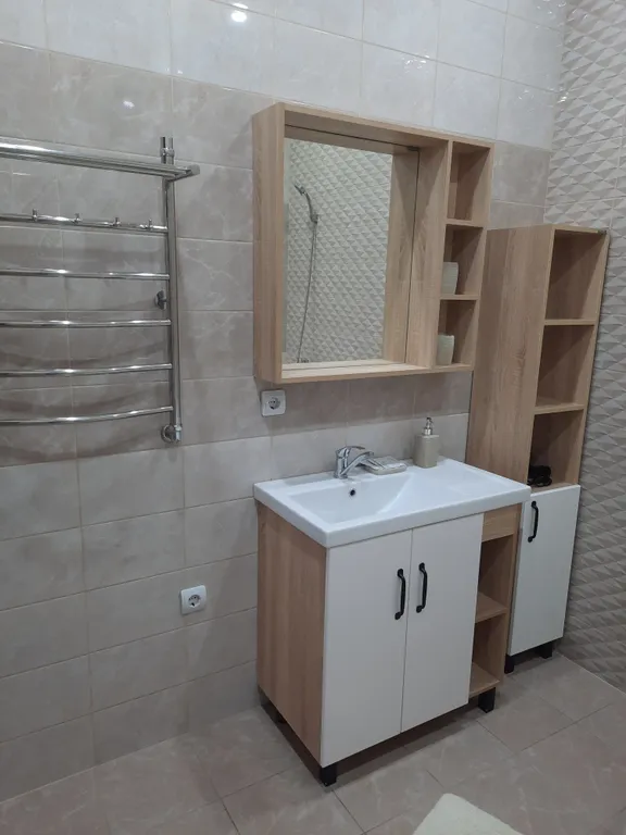 Большая 2-комнатная квартира в новом доме