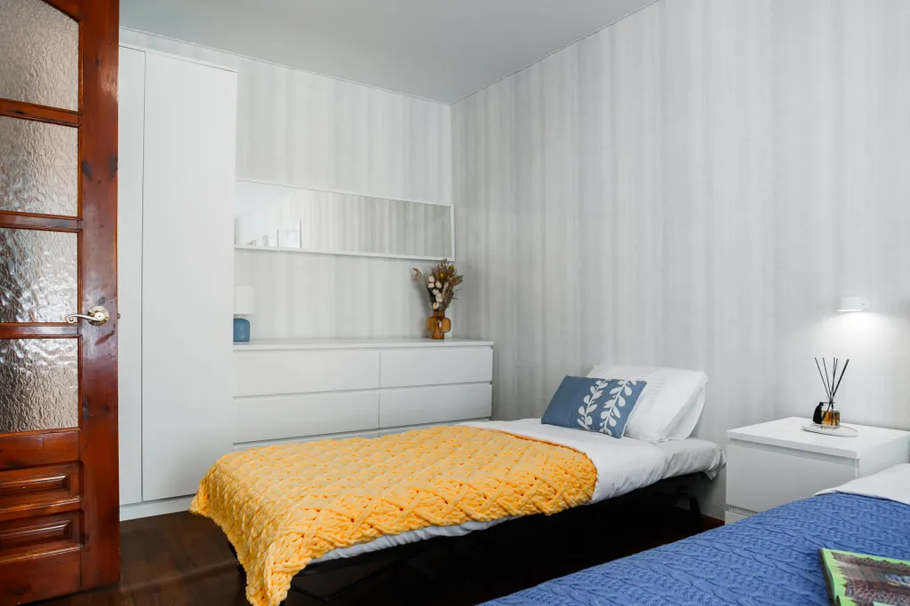 Уютная и светлая 1-комнатная квартира с ярким интерьером