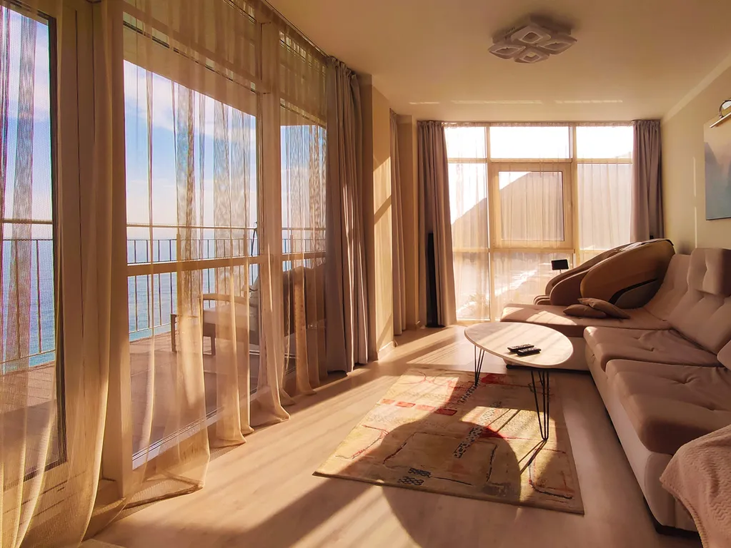 Уникальный умный апартамент в 50 метрах от моря