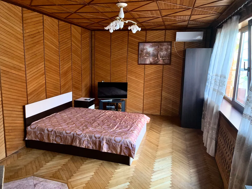 Двух этажный дом