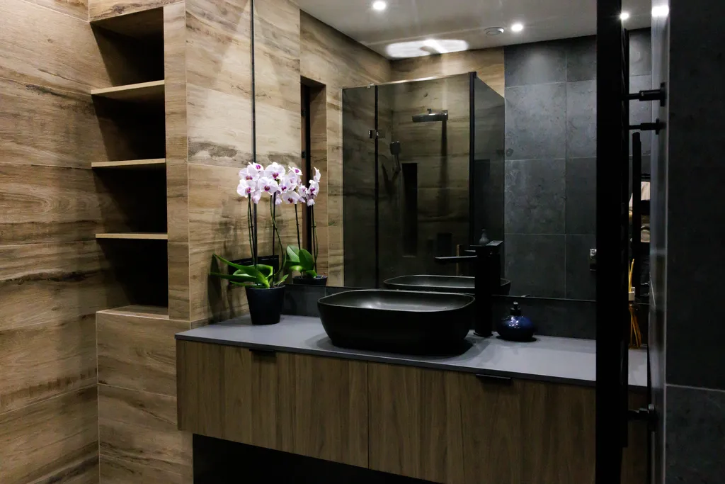 Шикарный коттедж в Подмосковье с круглогодичным бассейном на улице