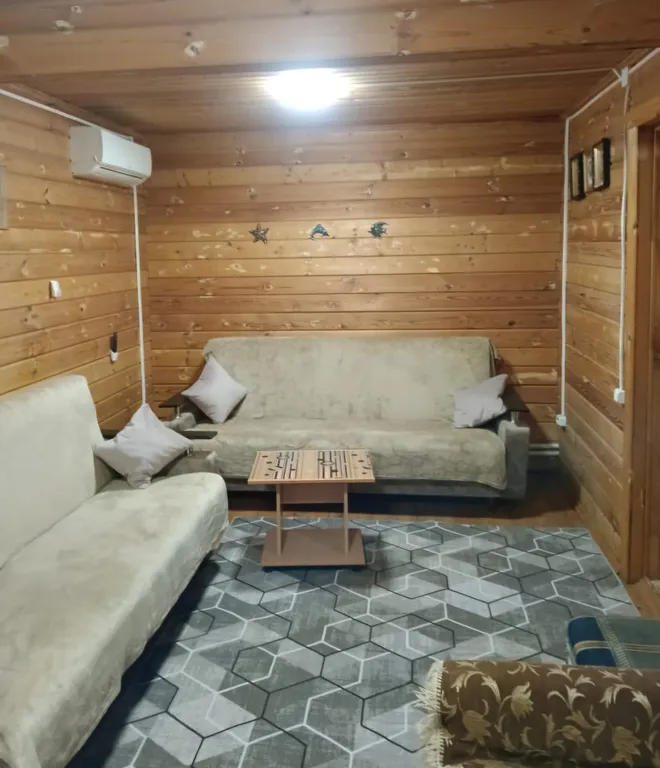 Уютный жилой дом в частном секторе в центре