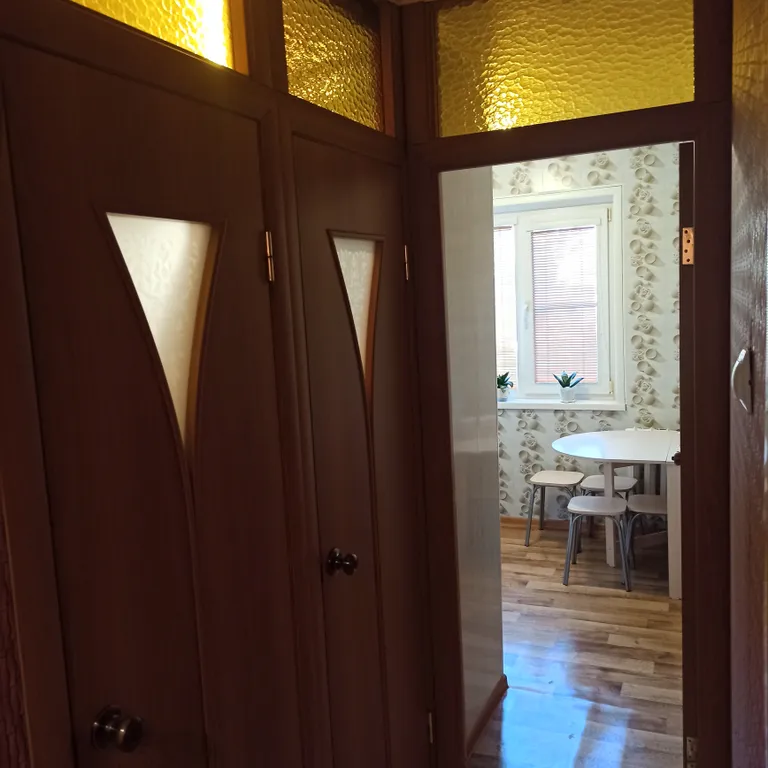 Квартира на первой линии от озера с кондиционером