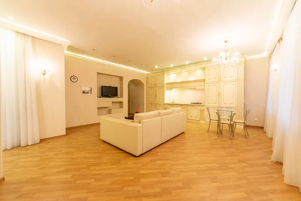 Квартира Большая квартира на Театральной — Санкт-Петербург