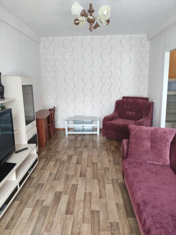 Уютная квартира на проспекте Стачки